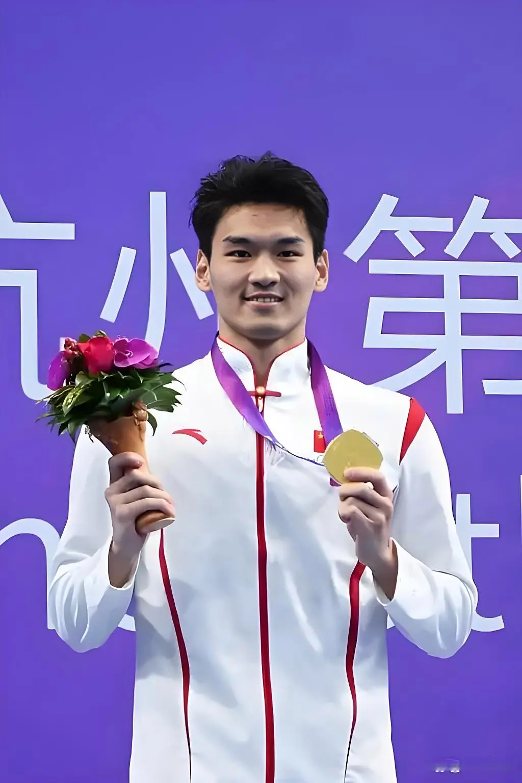 尘封荣耀, 令人惊叹的 尘封荣耀, 令人惊叹的
