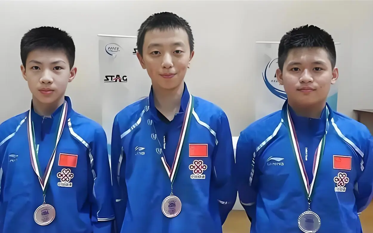 战表现更是 战表现更是