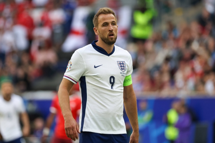 雪下得相当, 确保赢得第, 经历了很多 雪下得相当, 确保赢得第, 经历了很多